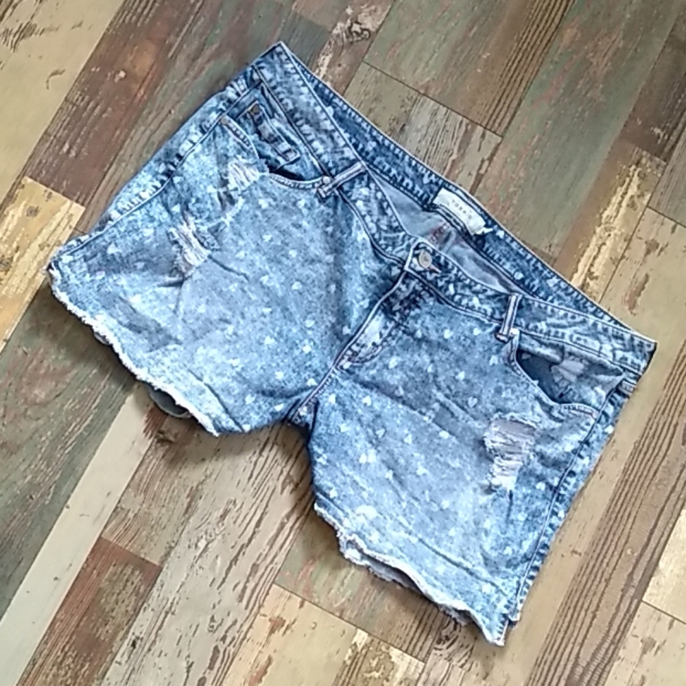 Torrid | Denim Shorts | Plus Size